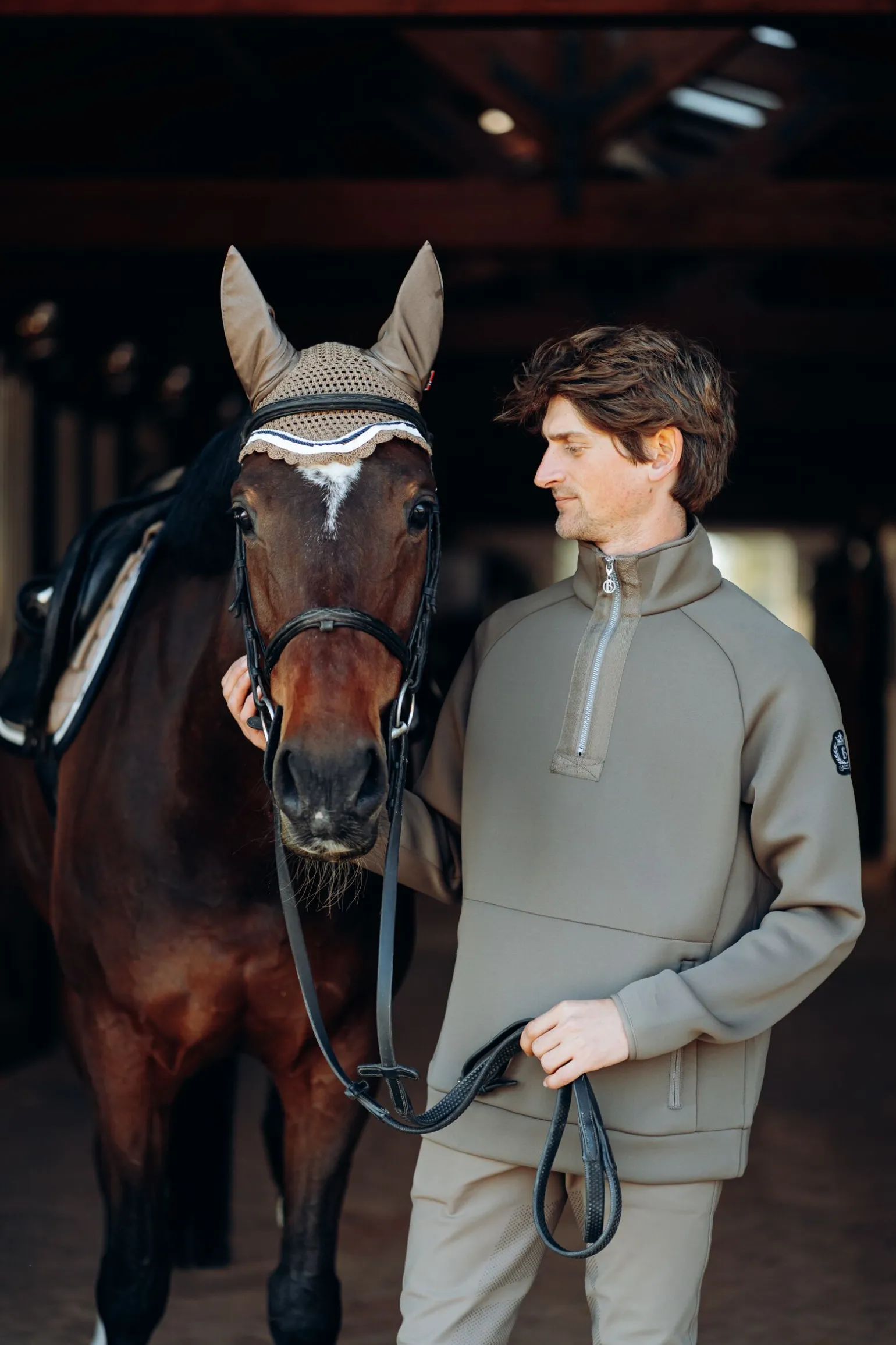 B Vertigo Cameron ørehette