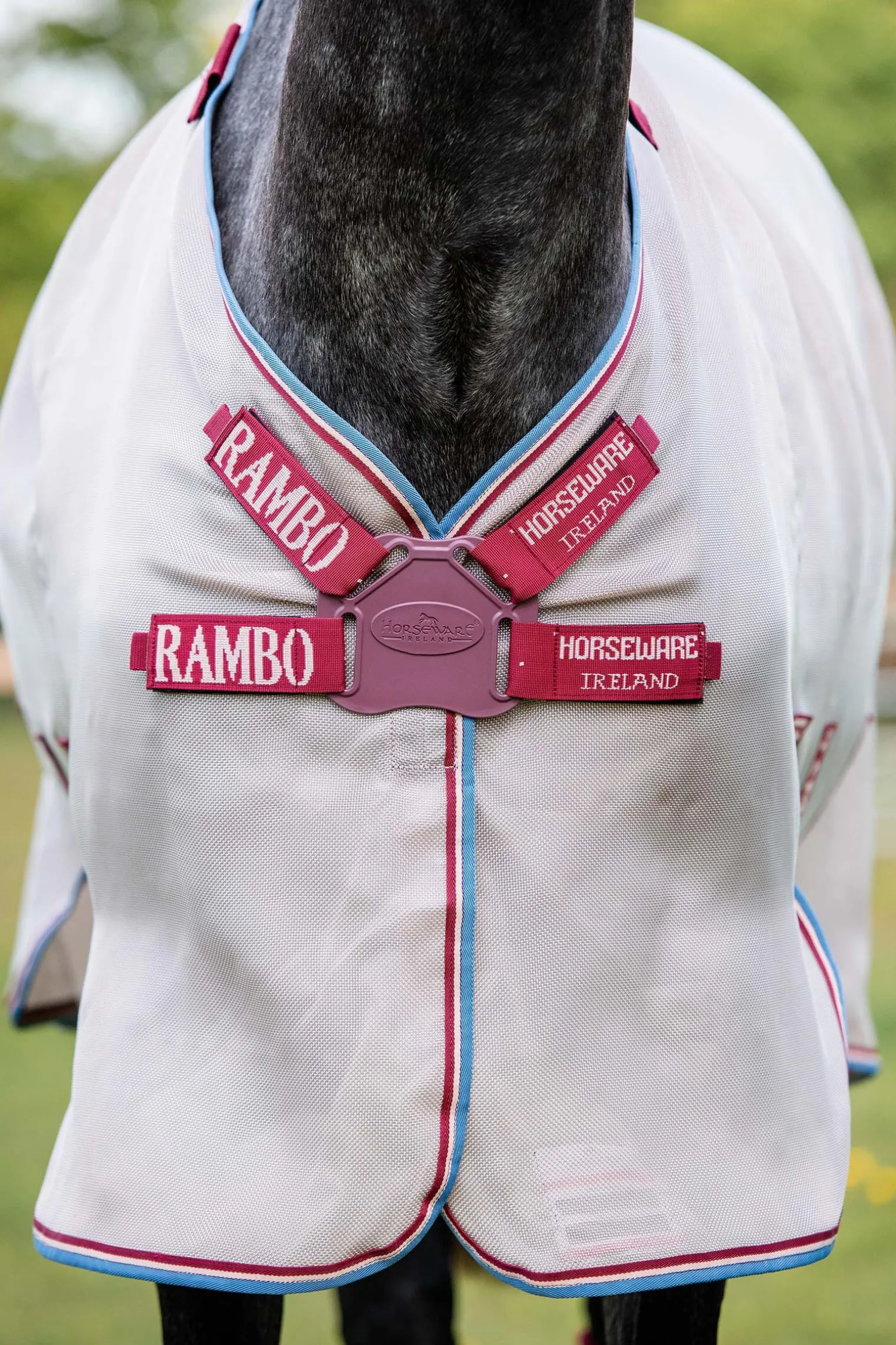 Horseware Rambo Protector fluedekken med avtakbar nakkedel og Disc-lukking