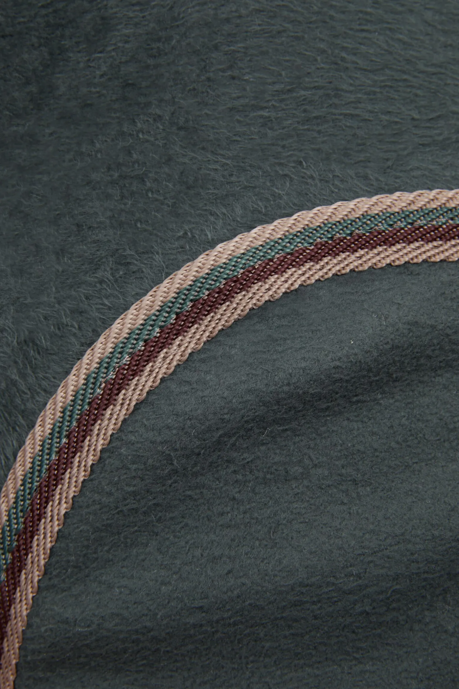 Horze Leighton Teens Collection svettedekken i fleece med pelskrage